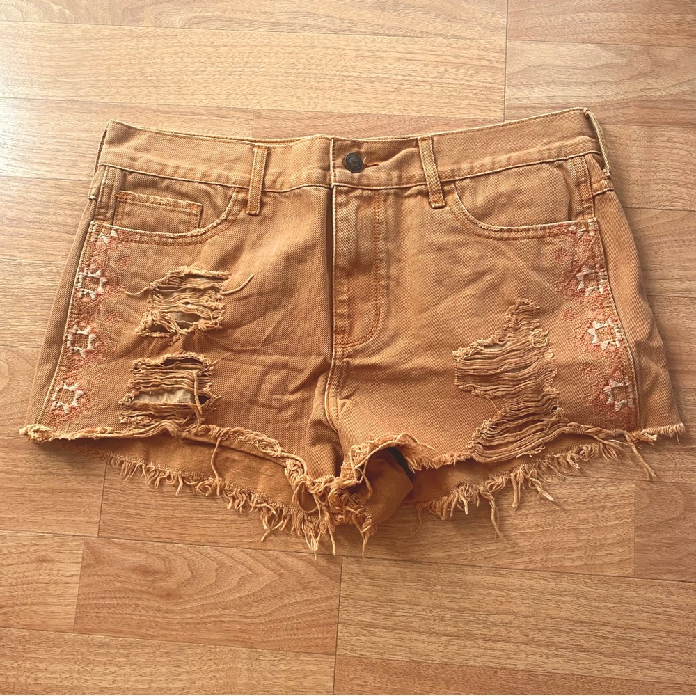Hollister Hi-Rise Terracotta Aztec Embroidery Distressed Jean Shorts